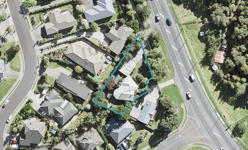 401 Whangaparaoa Road, Stanmore Bay, Whangaparaoa - Carousel 1