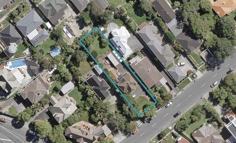 5 Penrose Street, Woburn, Lower Hutt - Carousel 1