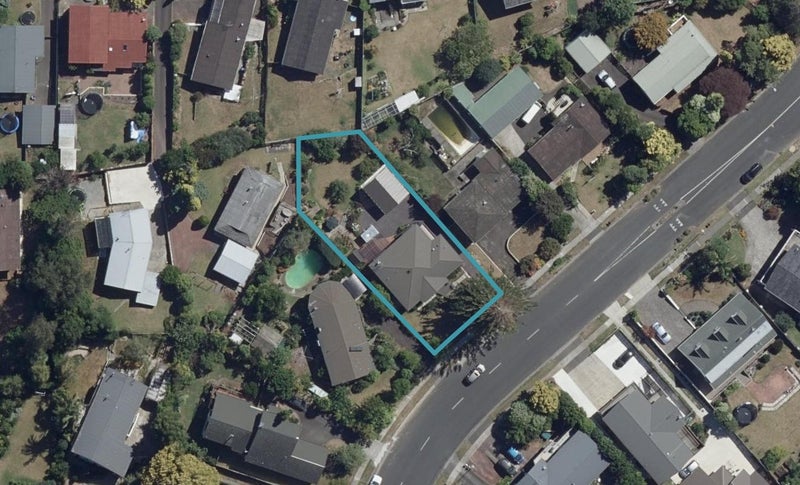 86 Poaka Avenue, Dinsdale, Hamilton - Carousel 1
