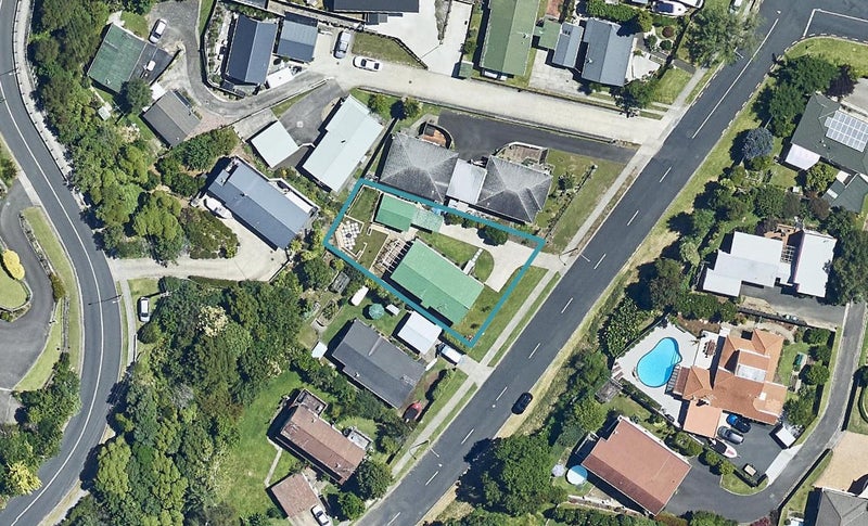 64 Pillans Road, Otumoetai, Tauranga - Carousel 1