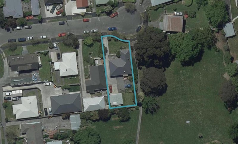 8 Milnebank Street, Upper Riccarton, Christchurch - Carousel 1