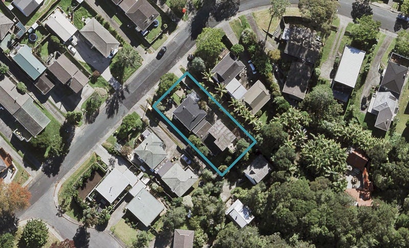 1/28 Simon Ellice Drive, Bayview, Auckland - Carousel 1