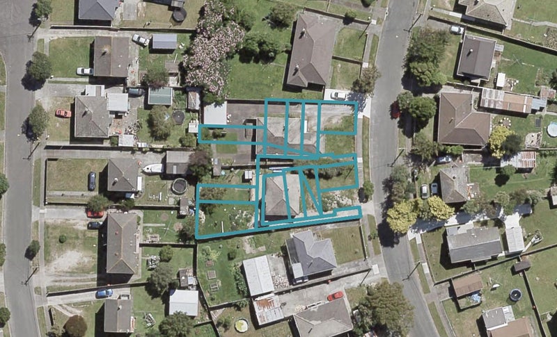 4/5 Milne Crescent, Taita, Lower Hutt - Carousel 1