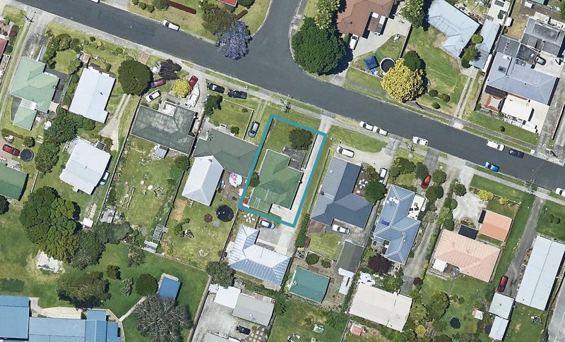 20A Merivale Road, Parkvale, Tauranga - Carousel 1