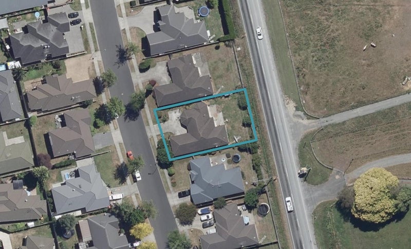 57 Wiltshire Drive, Huntington, Hamilton - Carousel 1