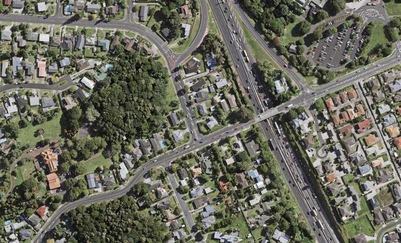 110 Grande Vue Road, Hillpark, Auckland - Carousel 1