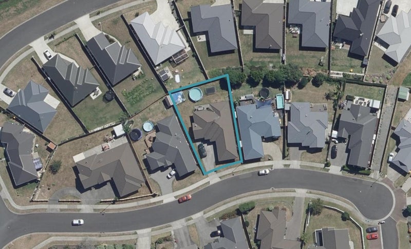 11 Everton Place, Grandview Heights, Hamilton - Carousel 1