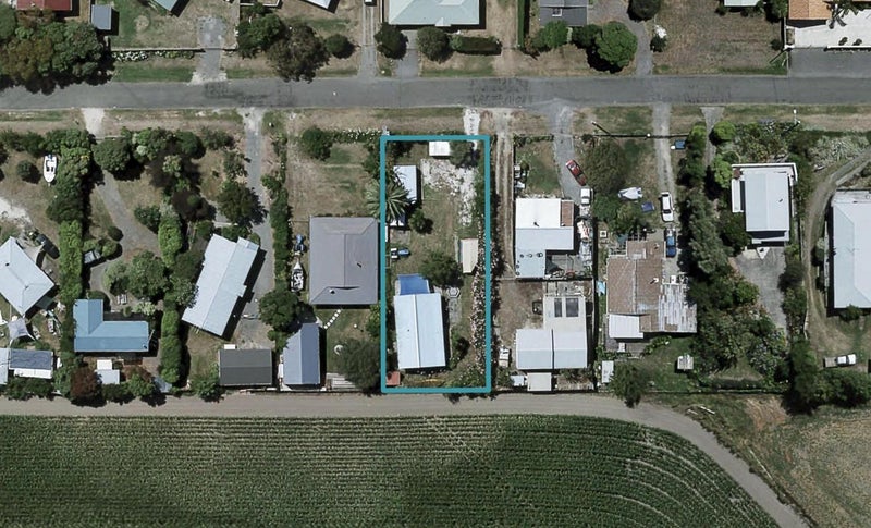 49 Gillies Crescent, Waimarama, Waimārama - Carousel 1