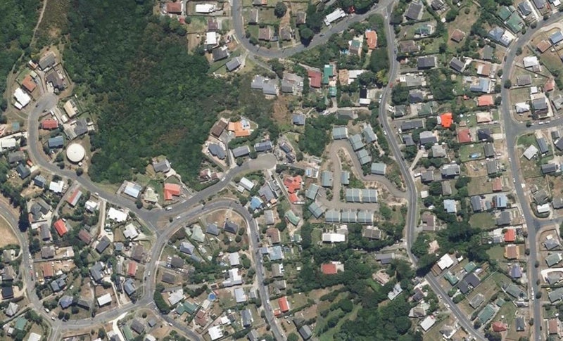 10 Patiki Place, Titahi Bay, Porirua - Carousel 1
