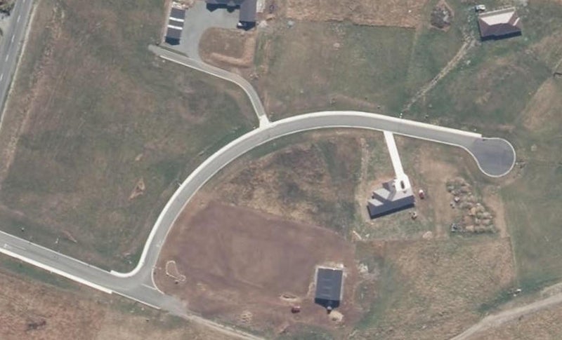 10 Bradley Court, Te Anau, Te Anau - Carousel 1
