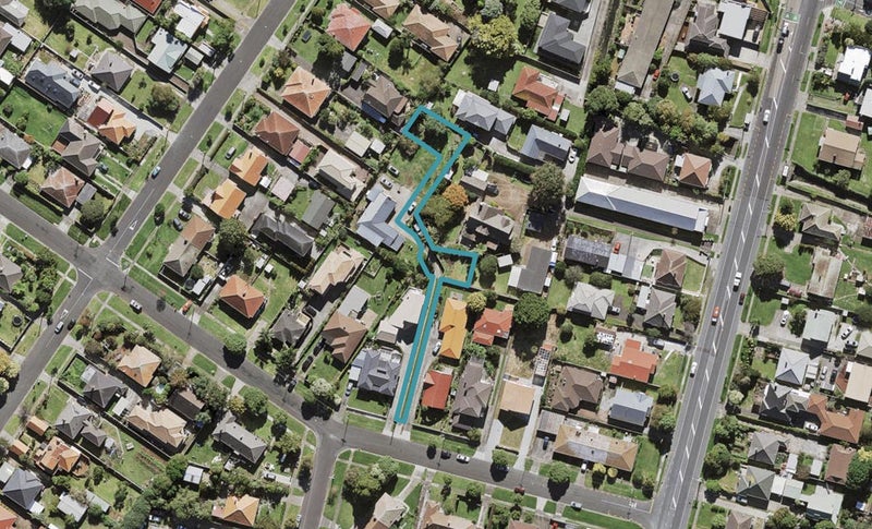 7F Coleman Avenue, Mount Roskill, Auckland - Carousel 1