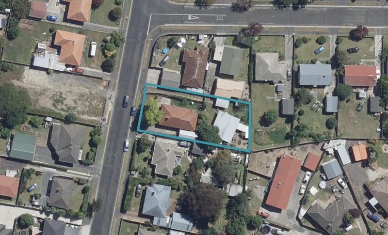 18 Willis Street, Bader, Hamilton - Carousel 1