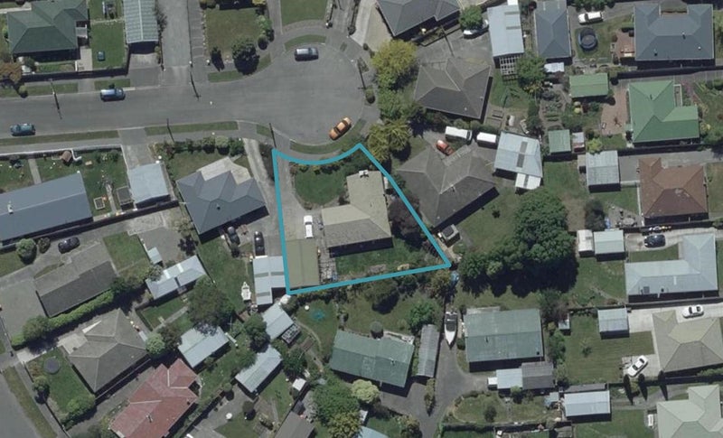 6 Troon Place, Shirley, Christchurch - Carousel 1