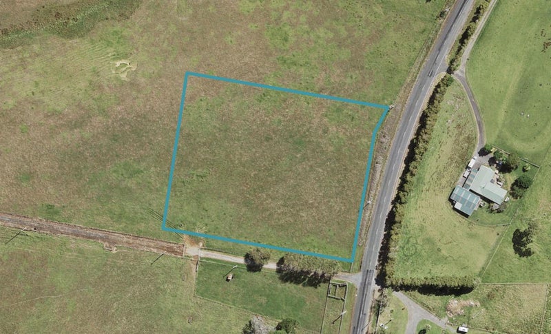 276 Red Hills Road, Massey, Auckland - Carousel 1