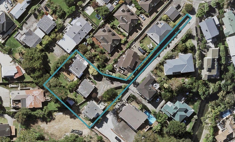 1/0 Dallinghoe Crescent, Milford, Auckland - Carousel 1