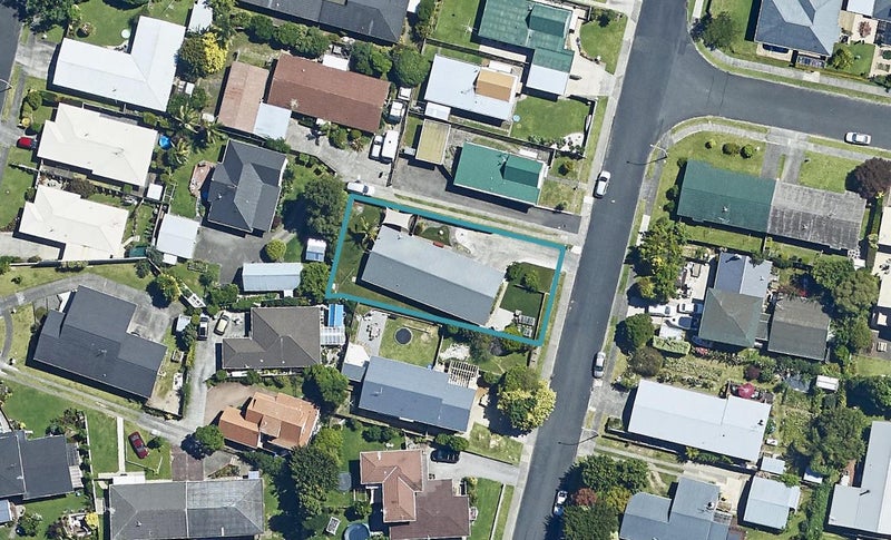 27 Meadowland Street, Matua, Tauranga - Carousel 1