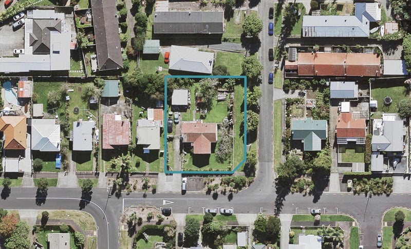 60 Ivanhoe Road, Grey Lynn, Auckland - Carousel 1