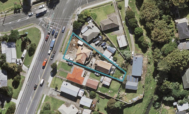 2A Mckenzie Road, Mangere Bridge, Auckland - Carousel 1