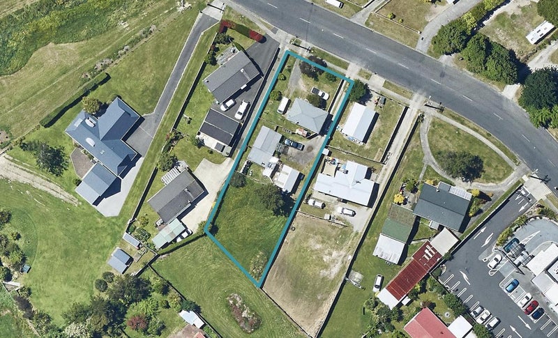 8 Robinson Avenue, Holdens Bay, Rotorua - Carousel 1