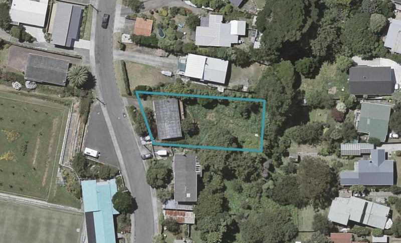 50 Glen Road, Raumati South, Paraparaumu - Carousel 1
