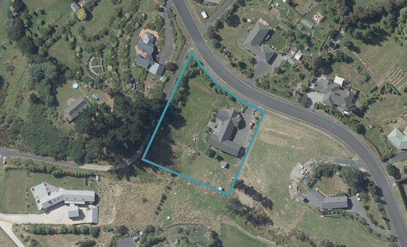 9 Wavy Knowes Drive, Waldronville, Dunedin - Carousel 1