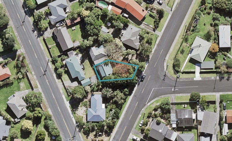 4A Tramway Road, Beach Haven, Auckland - Carousel 1