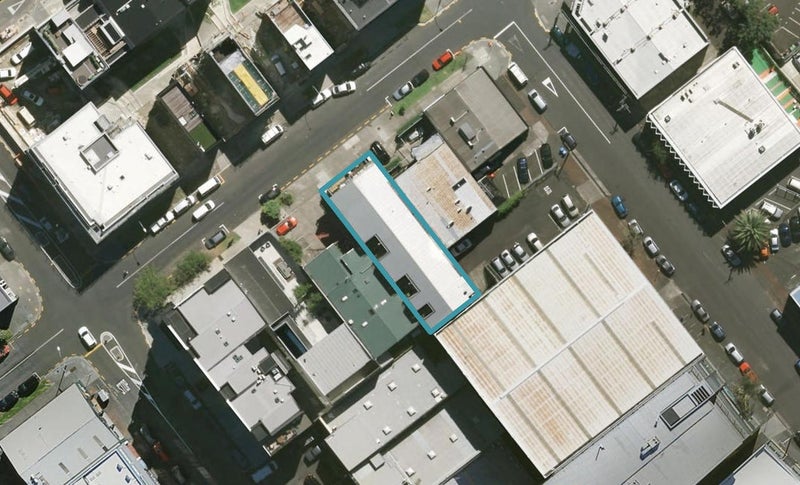 2E/10 Crummer Road, Grey Lynn, Auckland - Carousel 1