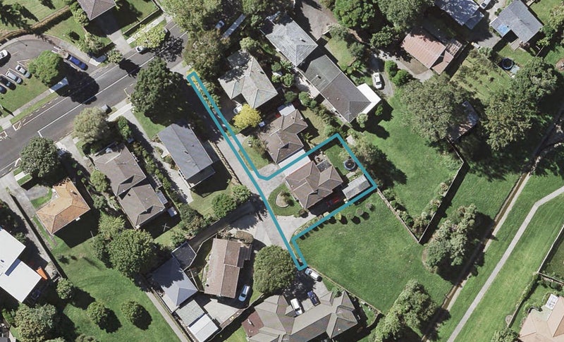 50C Mirrabooka Avenue, Botany Downs, Auckland - Carousel 1