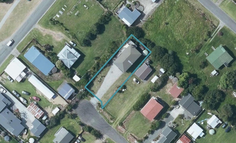 7 Tarakihi Crescent, Mahia, Māhia - Carousel 1