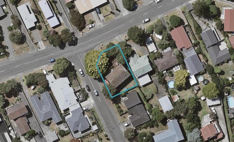 216 Manly Street, Paraparaumu Beach, Paraparaumu - Carousel 1