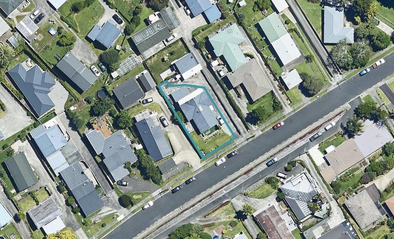 16 Seymour Place, Bellevue, Tauranga - Carousel 1