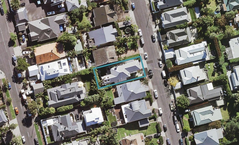 40 Lawrence Street, Herne Bay, Auckland - Carousel 1