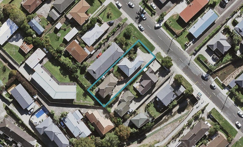 2/20 Hillcrest Avenue, Hillcrest, Auckland - Carousel 1