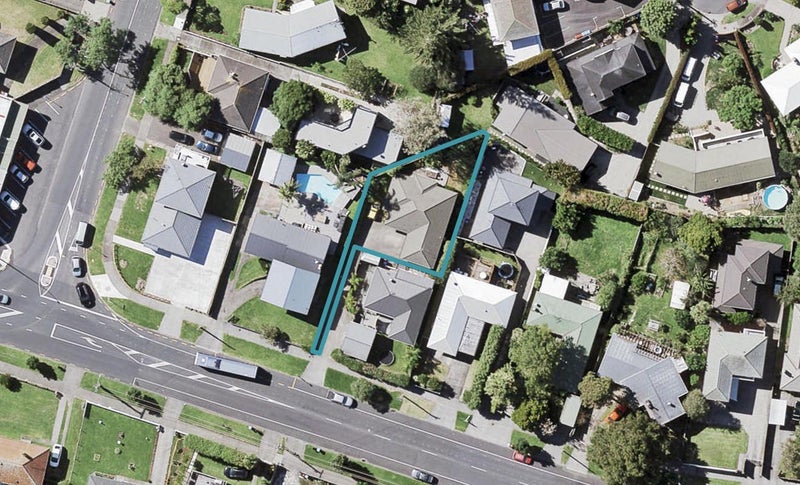 136 West Tamaki Road, Glen Innes, Auckland - Carousel 1