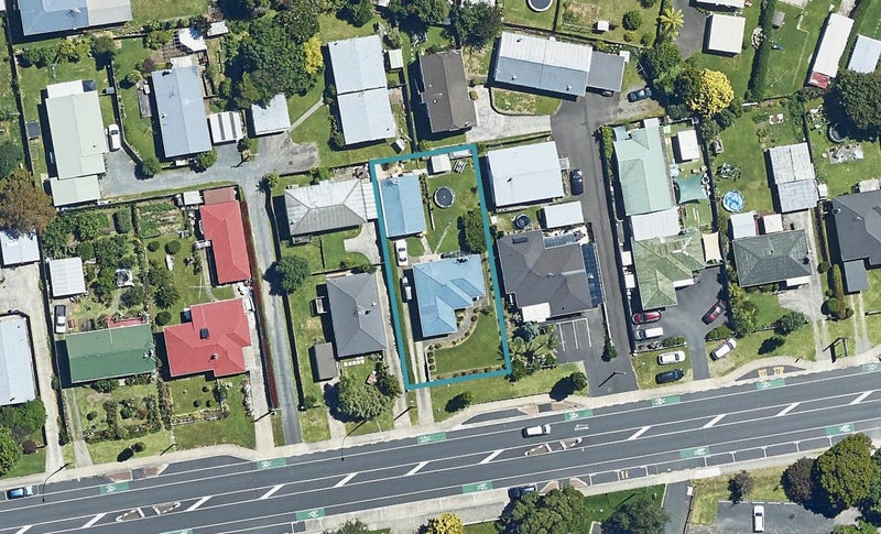 21 Millers Road, Brookfield, Tauranga - Carousel 1