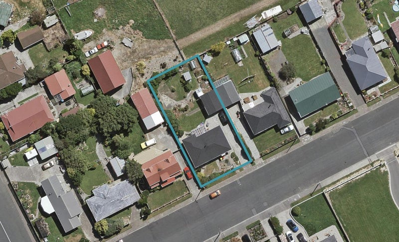14 Enniskillen Street, Clifton, Invercargill - Carousel 1