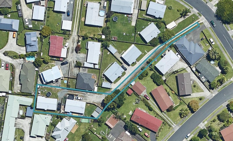 3 Solomon Street, Brookfield, Tauranga - Carousel 1