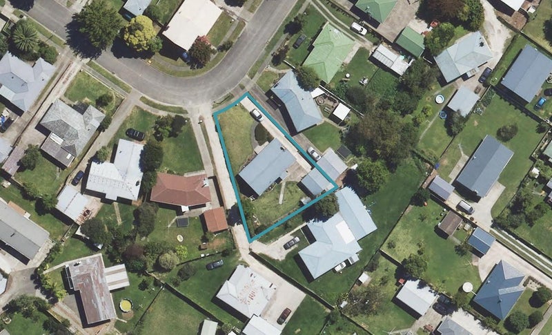 15 Porter Street, Outer Kaiti, Gisborne - Carousel 1