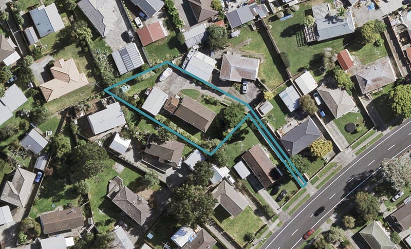 52 Hyperion Drive, Randwick Park, Auckland - Carousel 1