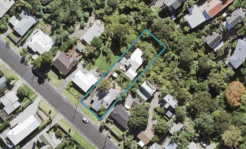 1/53 Aeroview Drive, Beach Haven, Auckland - Carousel 1