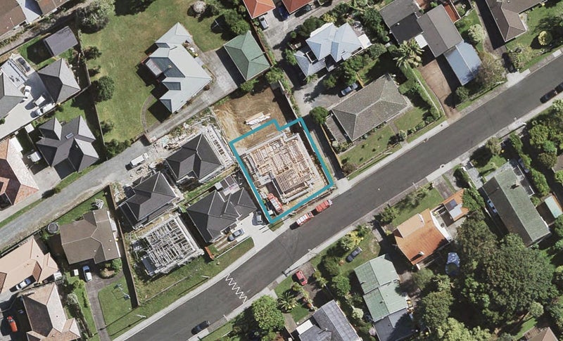 8 Kelvyn Grove, Hillpark, Auckland - Carousel 1