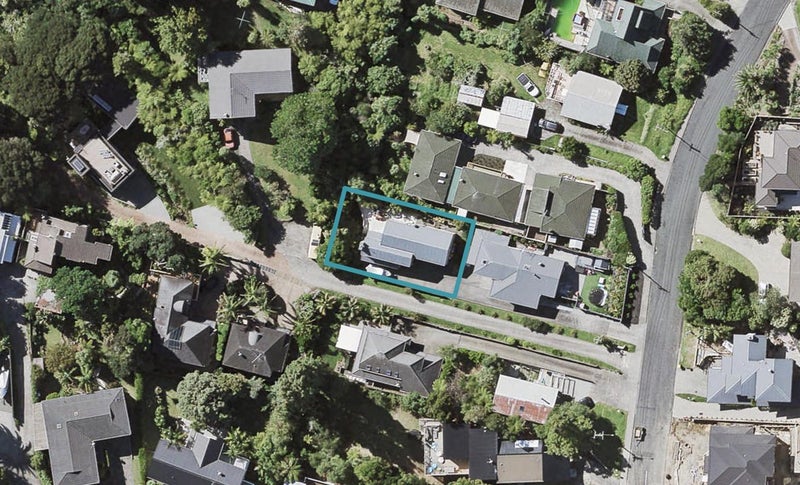 32A Heathcote Road, Castor Bay, Auckland - Carousel 1