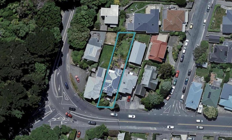 68 Wellington Road, Hataitai, Wellington - Carousel 1