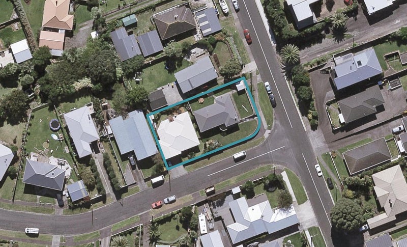 32 Fitzroy Road, Fitzroy, New Plymouth - Carousel 1