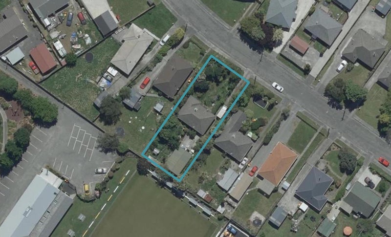 8 Boyne Avenue, Northcote, Christchurch - Carousel 1
