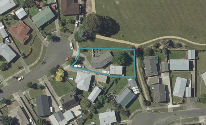 26 Lyndale Place, Kelvin Grove, Palmerston North - Carousel 1