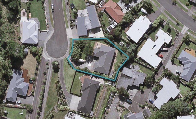 7 Cherry Lane, Hurdon, New Plymouth - Carousel 1