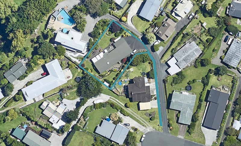 29 Pamela Place, Otumoetai, Tauranga - Carousel 1