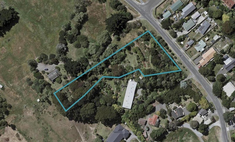 68 Otaihanga Road, Otaihanga, Paraparaumu - Carousel 1