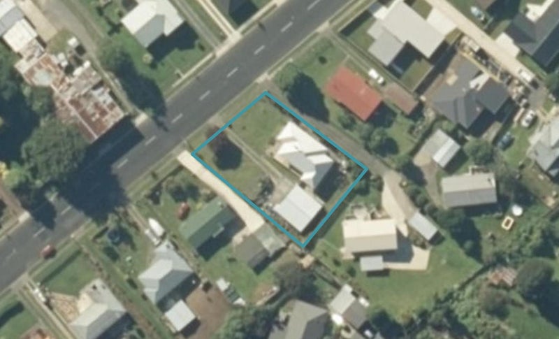 18 Okoroire Street, Tirau - Carousel 1